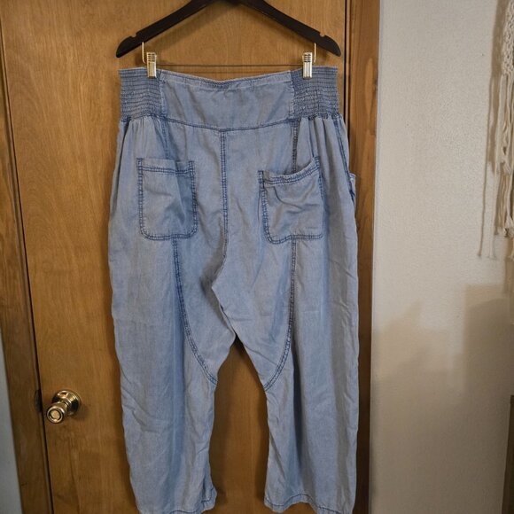 Bohemela Harem Cropped Pull On Jeans Womens 2XL Light Blue EUC - Picture 5 of 7